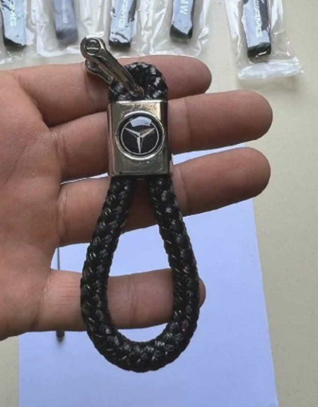 Брелок Mercedes Benz